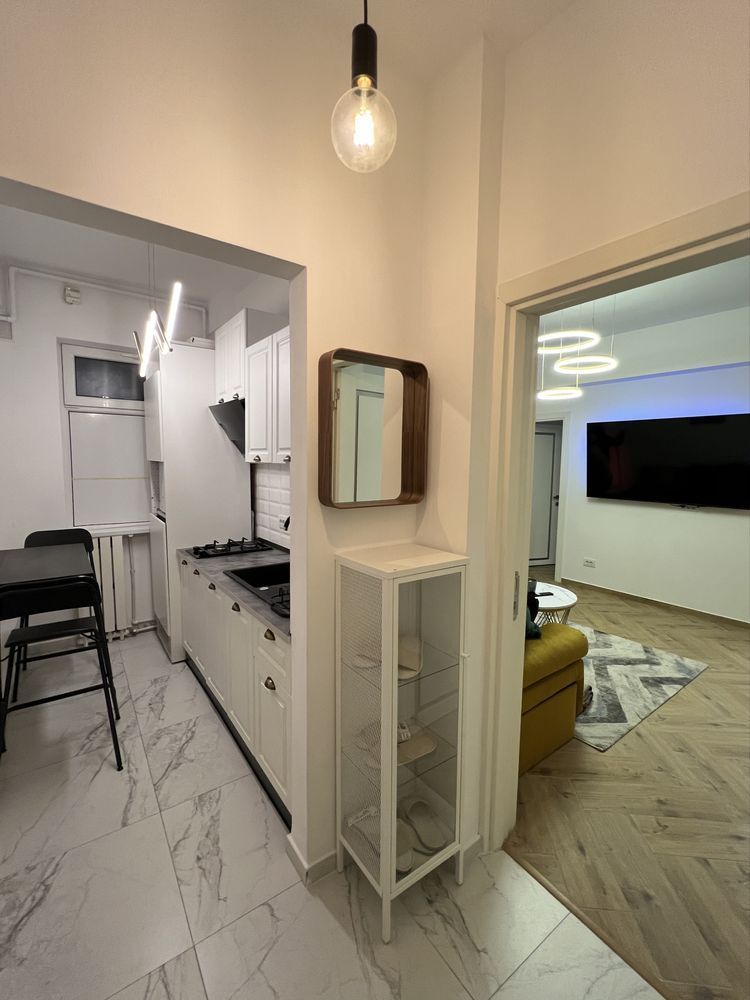 Ag BRASADAS închiriază ap 2 cam Et 2 LUX Centrul Vechi. - Poză 7