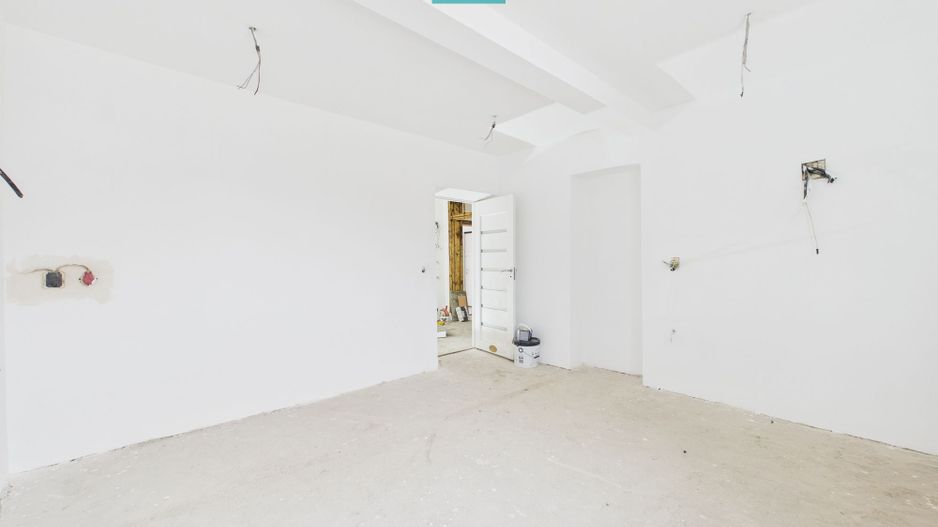 Pensiune cu potențial ridicat - Curtici, Jud, Arad - Poză 2