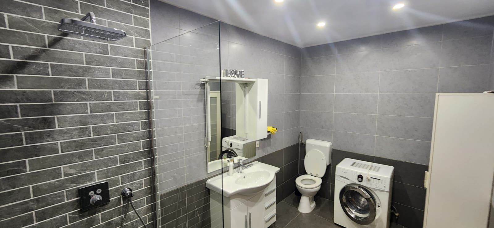 Vila de inchiriat  -Otopeni - Poză 3