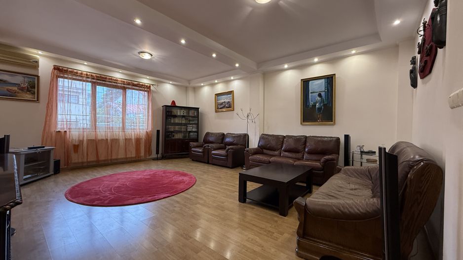 Vila superba Damaroaia | Jiului | Gloriei (COMISION ZERO) - Poză 21