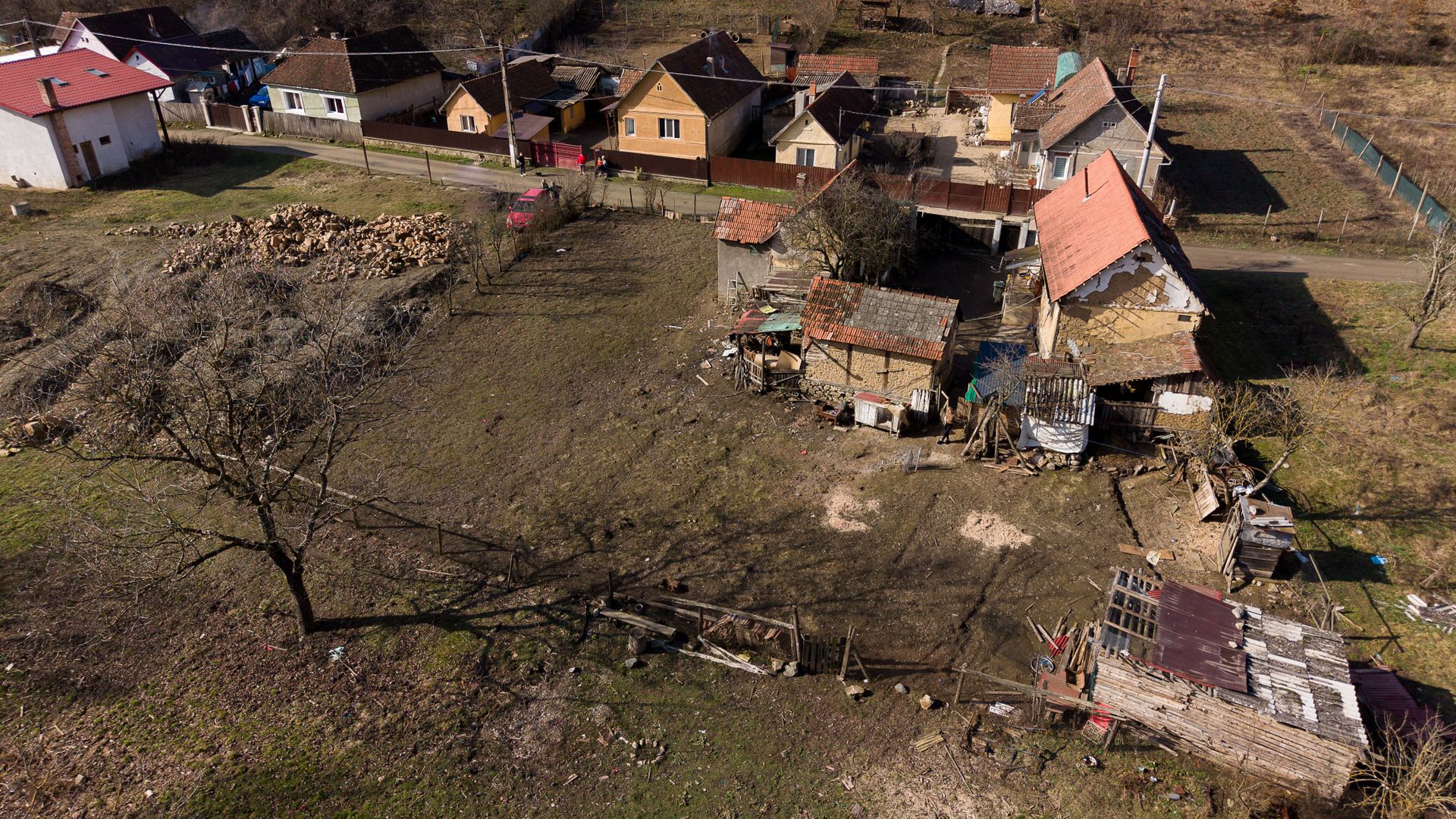 Casă cu teren de 284mp in Șoimoș - Poză 16