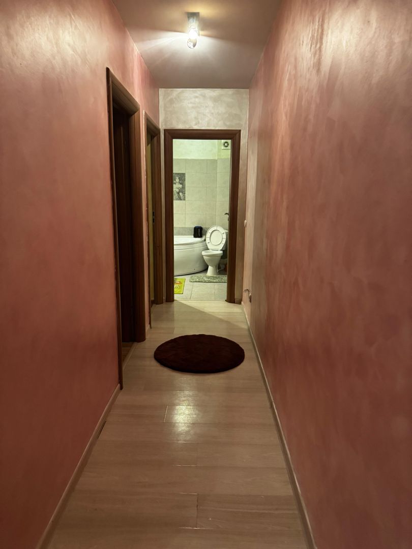 Apartament la vanzare 3 camere - Poză 2