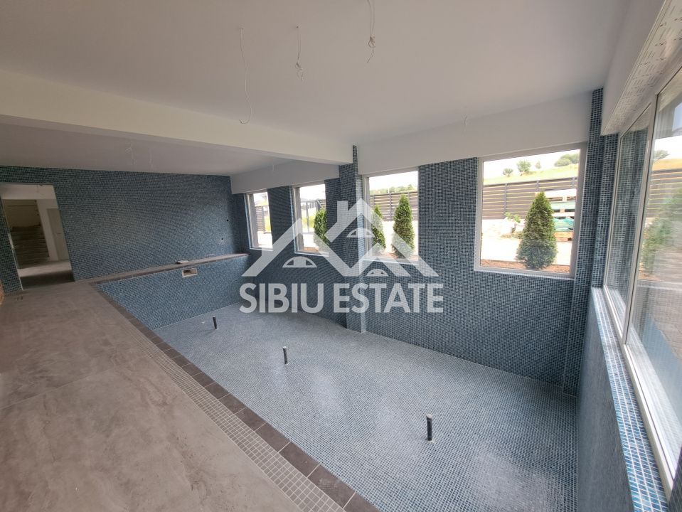 Casa Sibiu Cisnadioara, garaj, piscina, terase panoramice - Poză 17