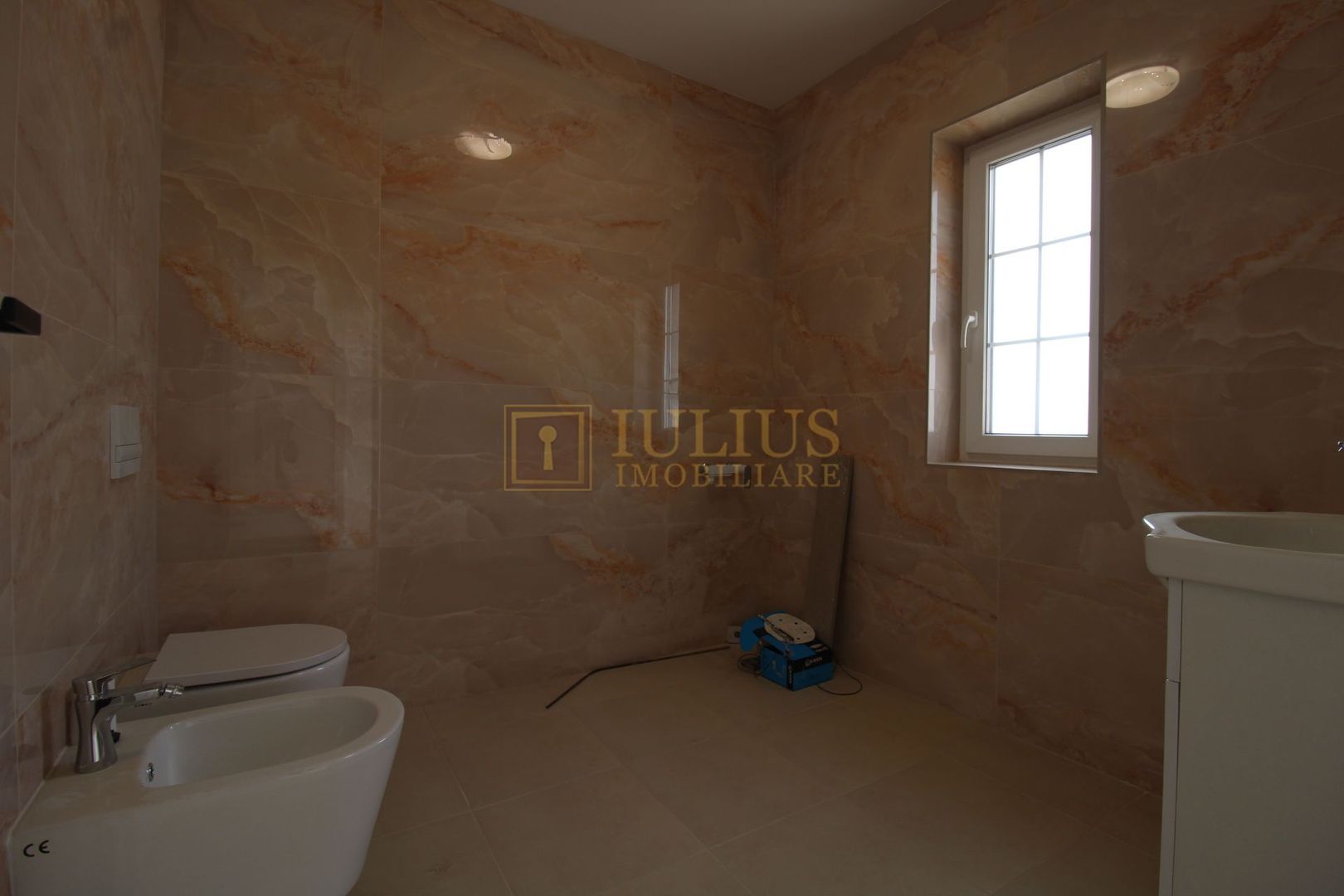 Duplex, semi-mobilat (doar bucataria) la prima inchiriere. - Poză 9