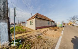 Casa cu teren 959 mp, Iratosu, Zona buna, Comision 0% - Poză 2
