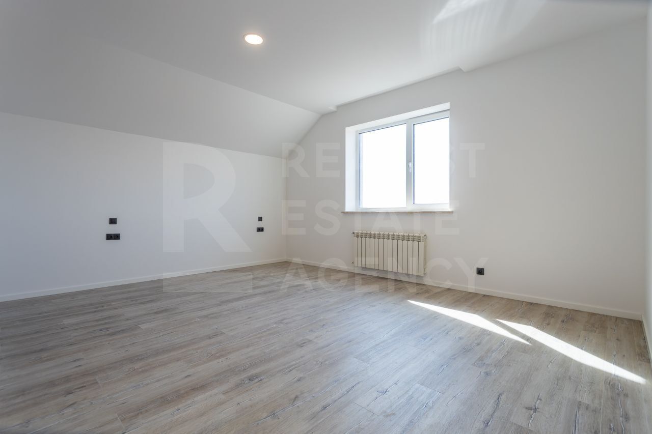 Casă cu 2 nivele amplasată pe strada Doina și Ion Aldea - Teodorovici - Poză 9