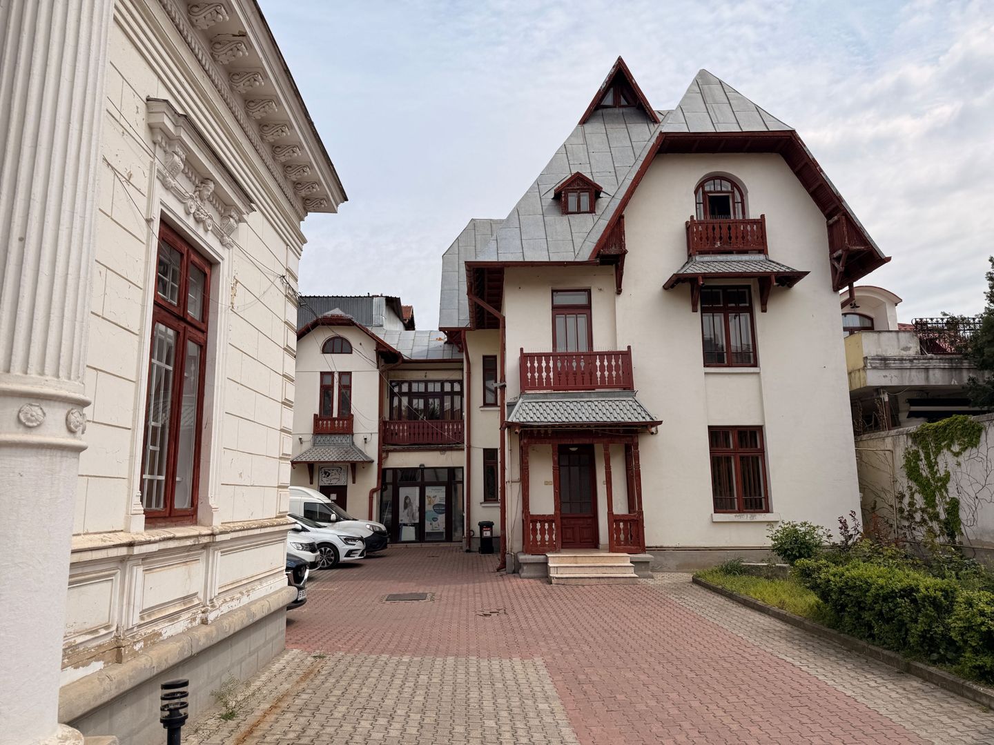 Vila Ultracentrala Monument Istoric restaurat - 12 locuri parcare - Poză 38