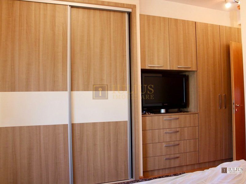 4 camere decomandat + loc de parcare privat in bloc nou. Str Nicolae Table - Poză 10