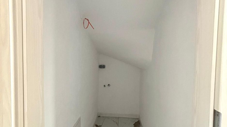 Duplex -4 camere - toate utilitatile - Sag - Poză 6