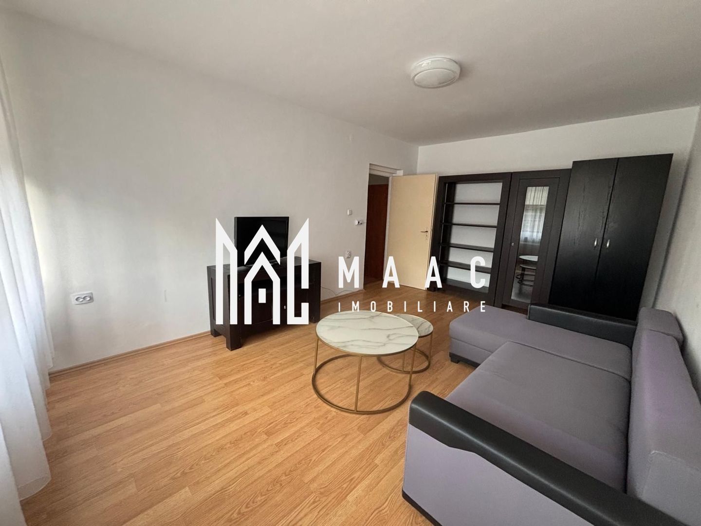 Apartament 3 Camere | 2 bai |  Zona centrala - Poză 1
