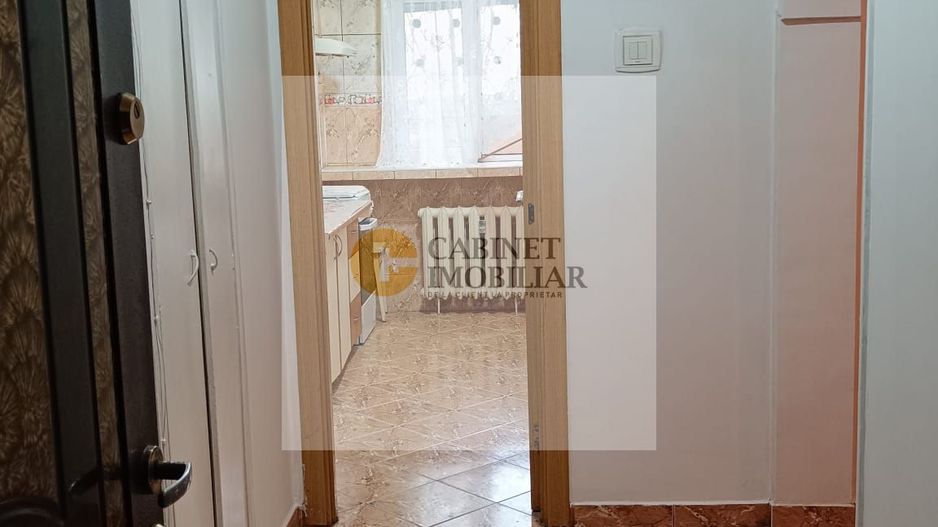 2 Camere - 56MP | Decomandat | 1981 | P/10 | M Gorjului - 2 minute - Poză 12