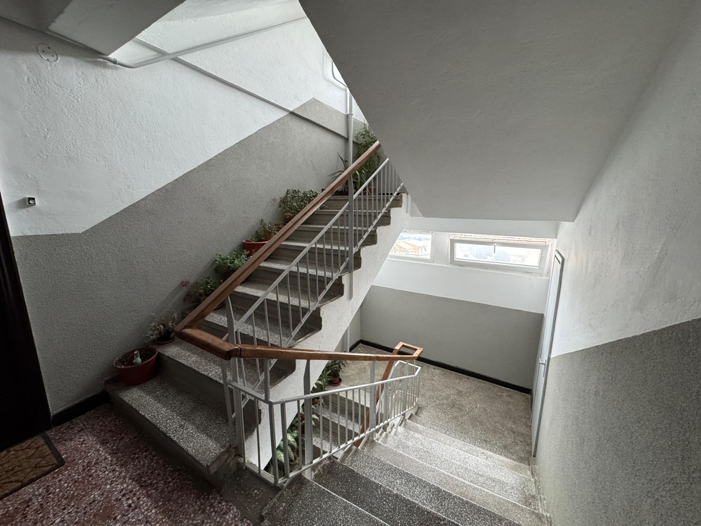 Apartament 4 camere cu vedere panoramică – Lugoj, etaj 6/10 - Poză 3