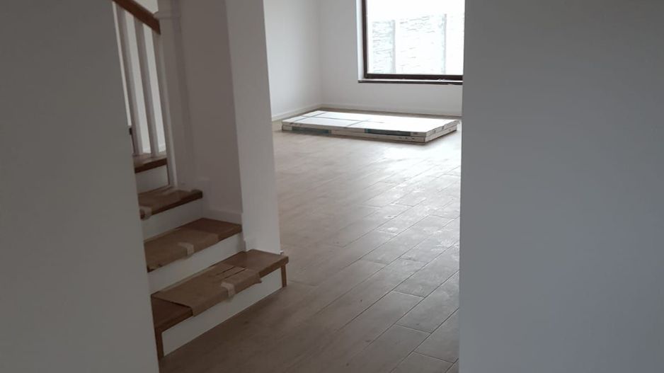 Duplex 4 camere cu teren generos - Poză 4