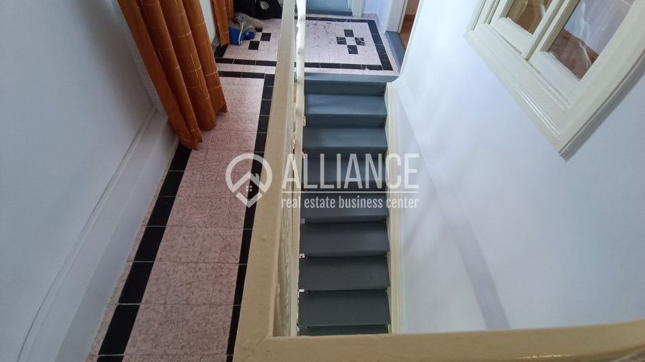 CENTRU SALA SPORTURILOR(COD03)- Casa interbelica si curte generoasa ! - Poză 50