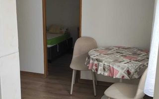 BRASADAS vinde ap 2 cam RENOVAT in Soli etaj 3/4 33mp. - Poză 6