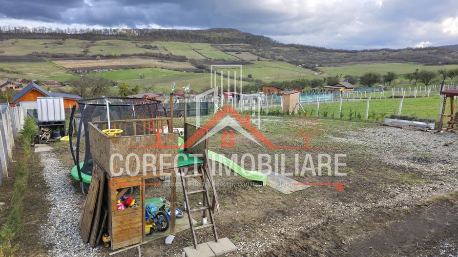 TEREN DE VÂNZARE la 5 minute de oraș! - Poză 3