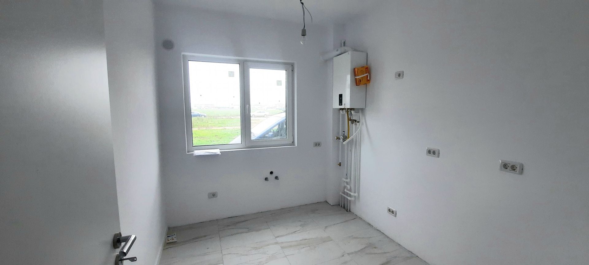 Apartament 2 camere cu curte proprie si loc de parcare - Poză 6