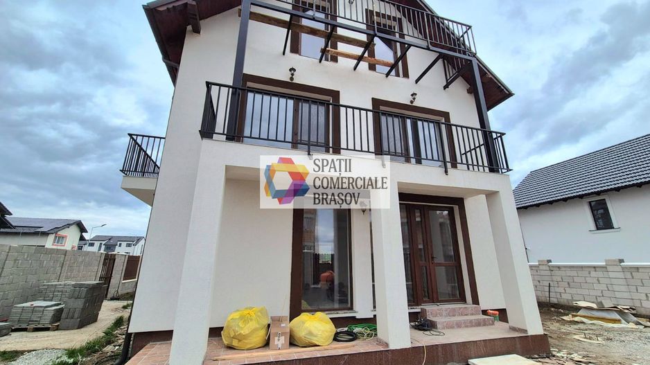 Casa 213 mp - 2 Aparatmente separate,  Brasov - Sanpetru - Poză 2