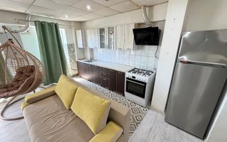 Apartament cu 3 camere / 75mp/ zona Nicolina prima statie - Poză 5