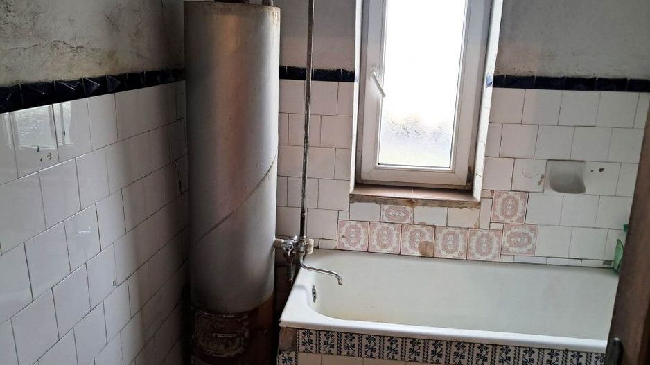 CASĂ SI TEREN BAIA DE FIER - Poză 14