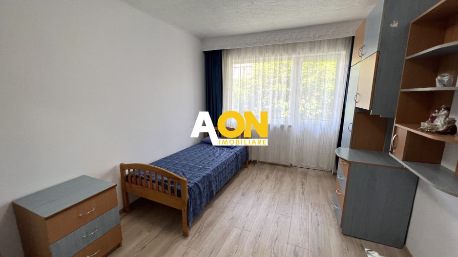 Apartament cu 2 camere, etaj intermediar, zona Parc - Poză 3