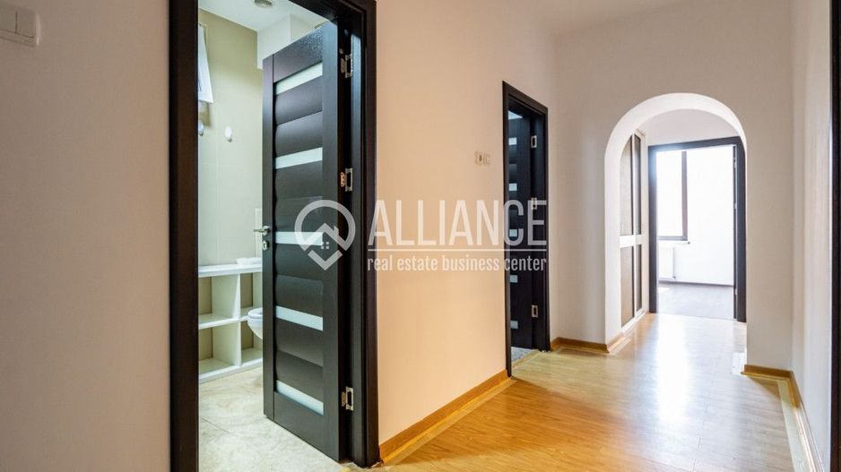 UNIVERSITATE/BD MAMAIA (COD04)-Vila interbelica P+1-Constanta - Poză 3