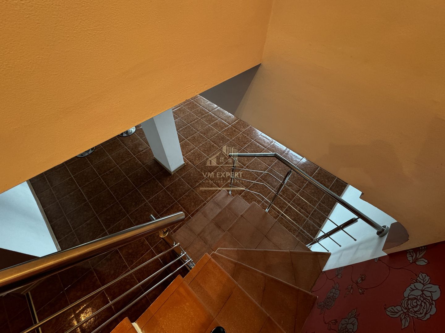 APARTAMENT CAMPULUNG TIP PENTHOUSE, 5 CAMERE GRUI - Poză 39