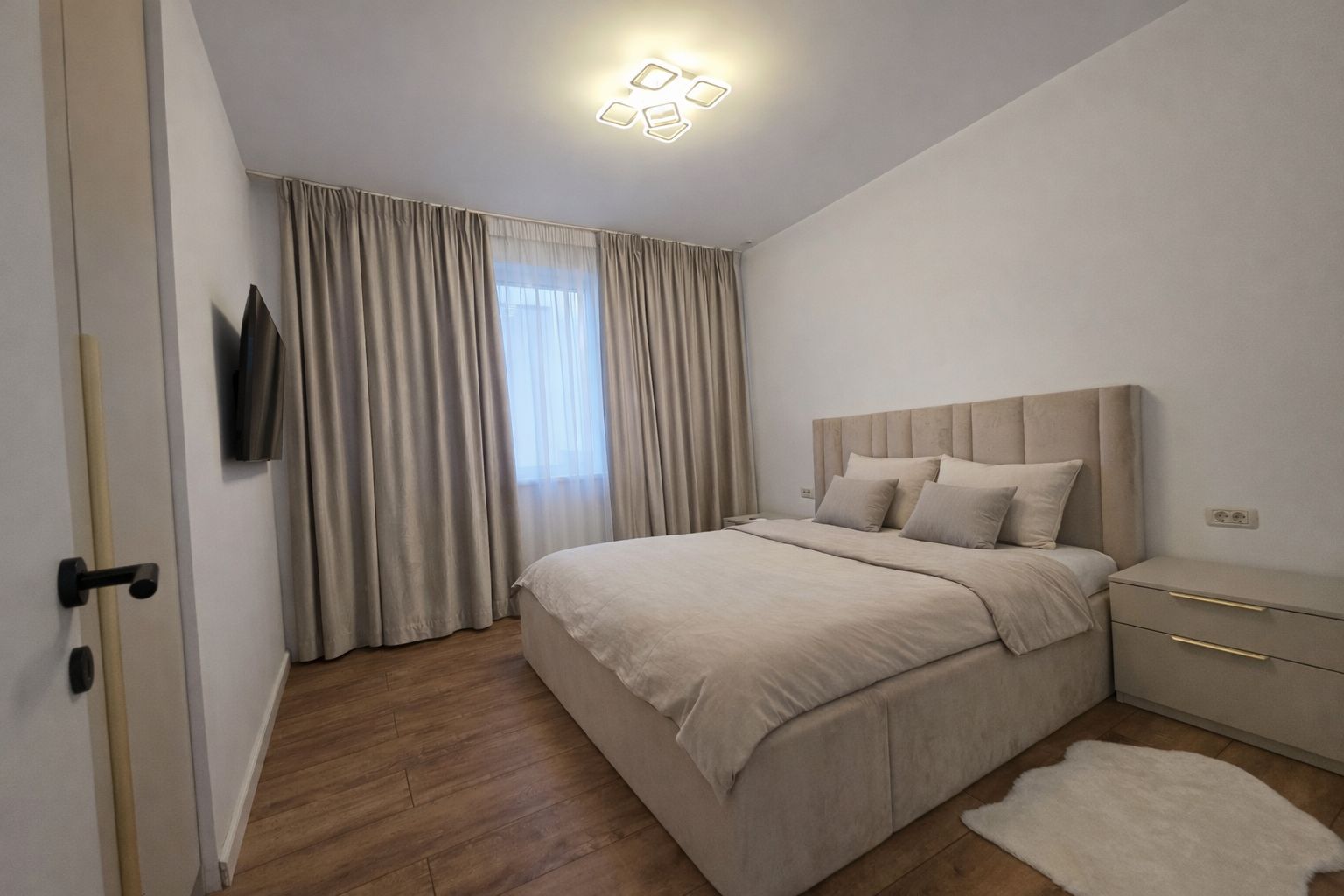 Casă modernă P+1 de închiriat | LUX | Tunari I AeroCity - Poză 5