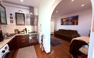 De vanzare casa tip duplex, Str. I.C. Bratianu - Poză 3