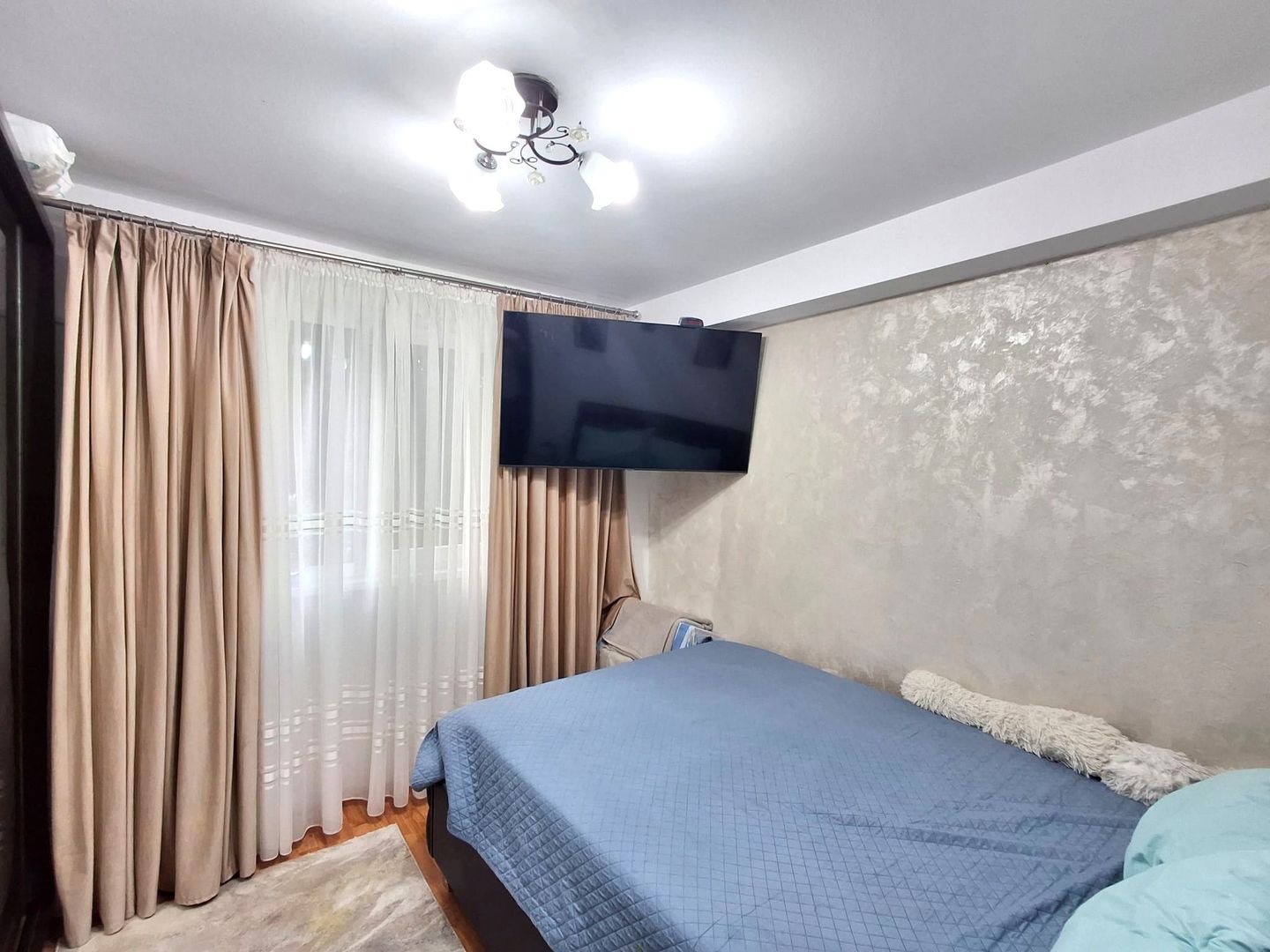 DE VANZARE Apartament 2 Camere Tei - Poză 2