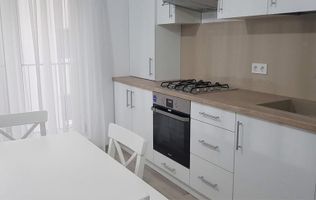 Apartament modern 3 camere 80 mp utili etaj 2 cu 2 bai in Arhitectilor