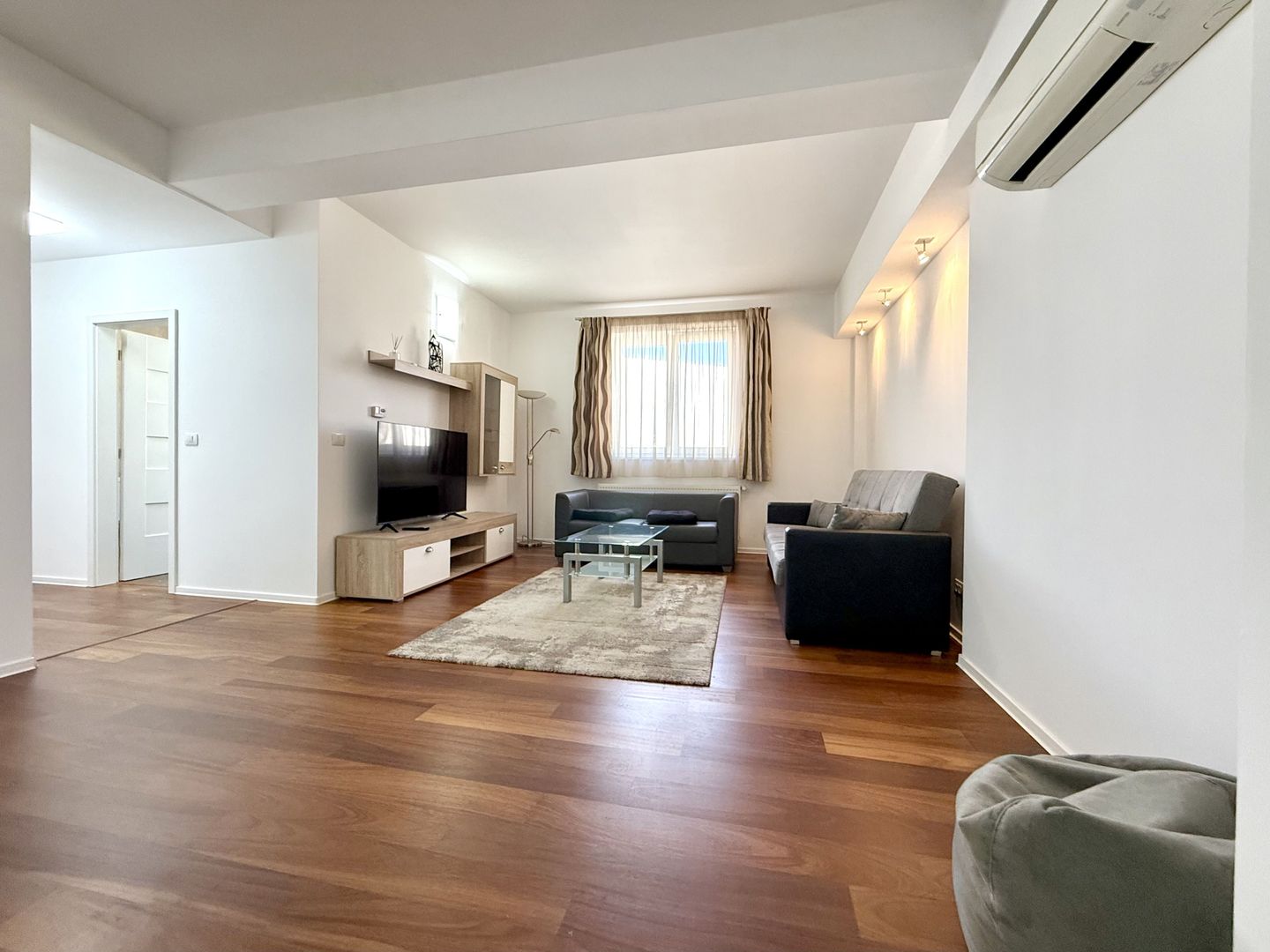 Apartament 2 camere - intrare în Dumbrăvița, zona Kaufland - Poză 3