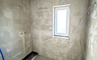 Casa modern 4 camere 2 bai 118.5 mp utili si teren 400 mp in Sura Mare - Poză 7