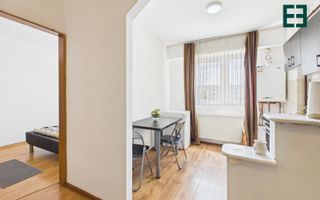 De închiriat - Apartament cu 2 camere -  Zona Confecții - Arad - Poză 6