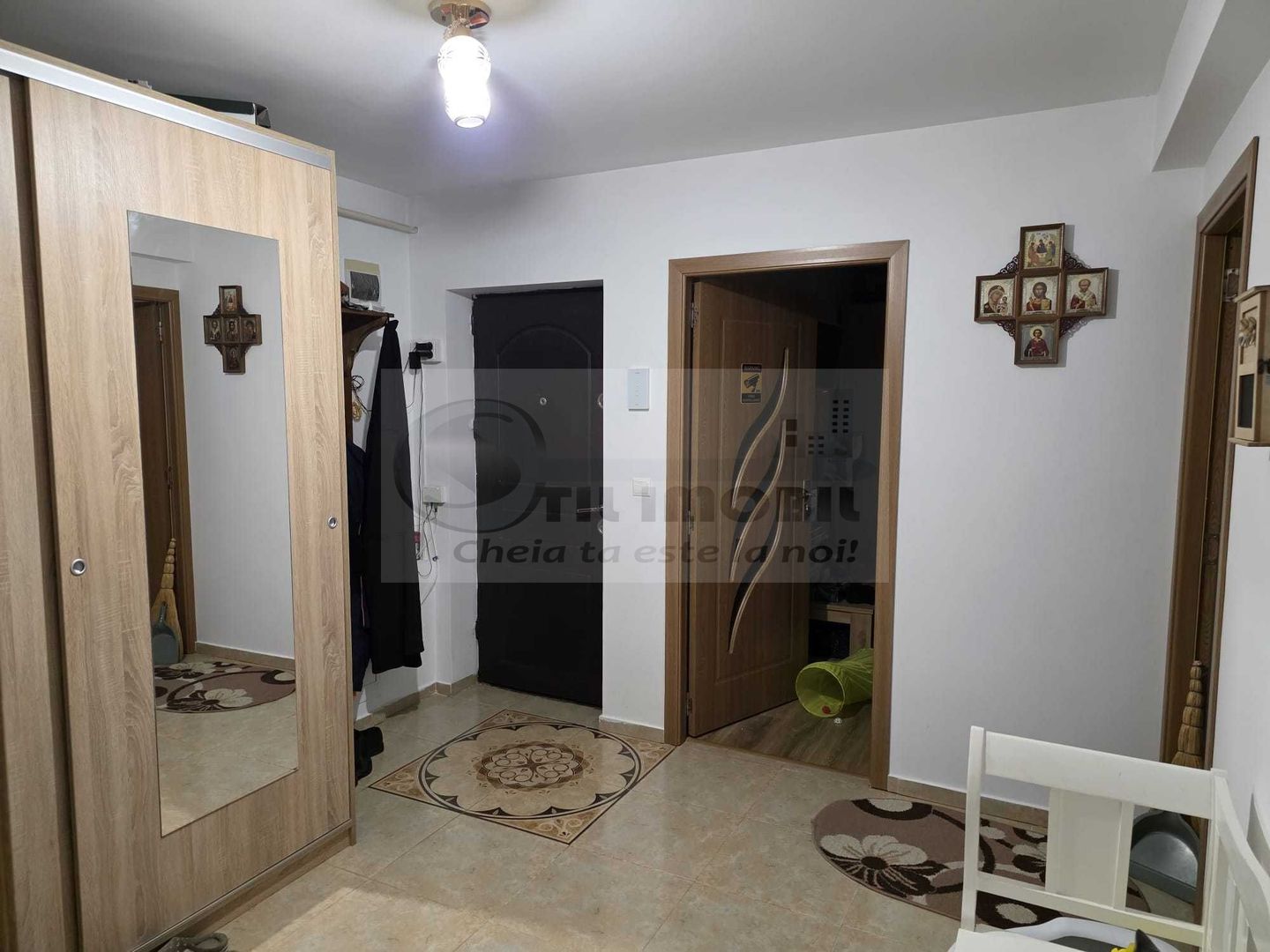 3 camere decomandat, Lunca Cetățuii – bloc nou, 2 parcări - Poză 1