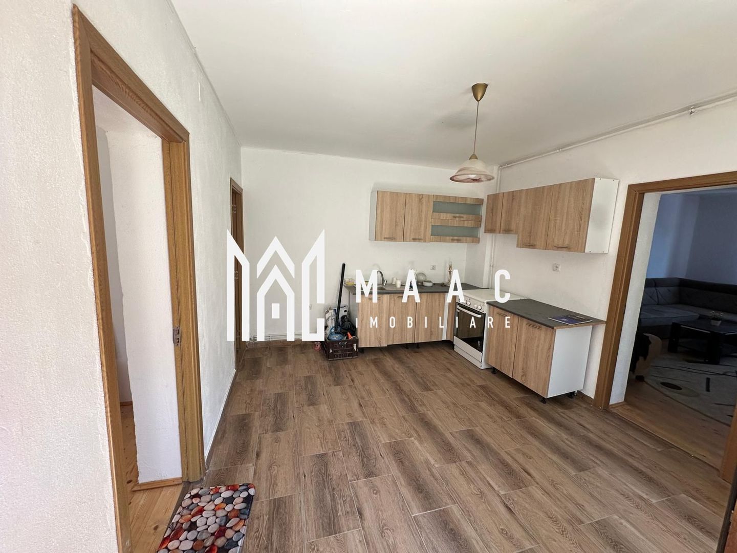 CASA INDIVIDUALA I 5 CAMERE I AVRIG - Poză 2