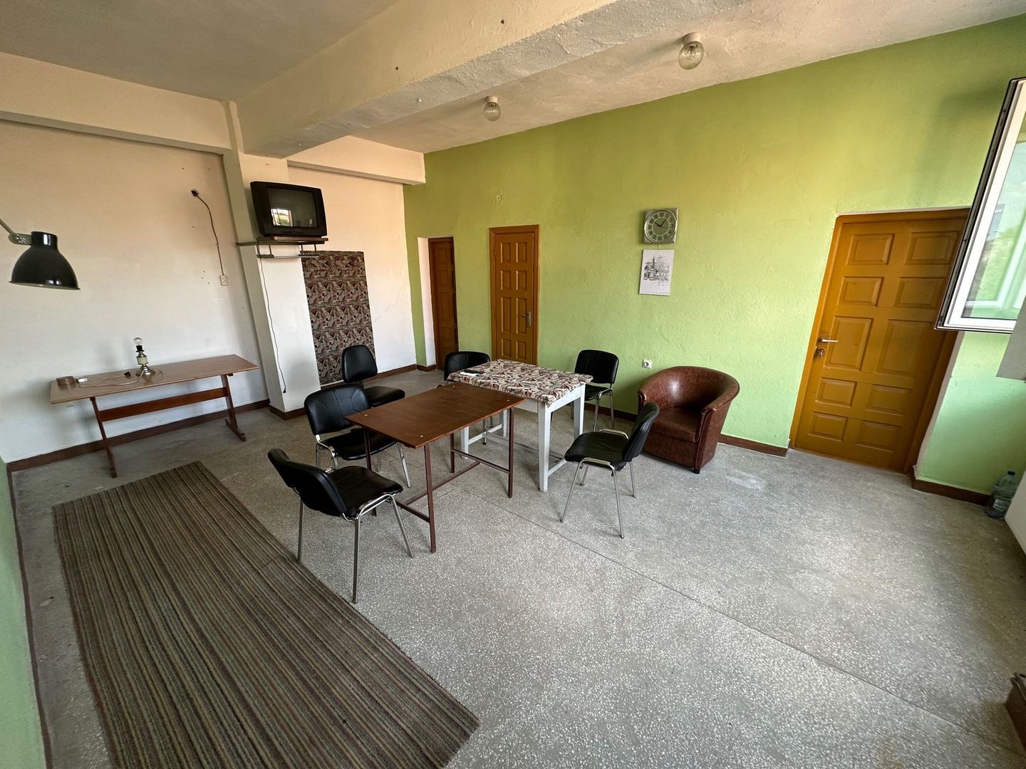 Proprietate compusă din 2 case - Poză 9