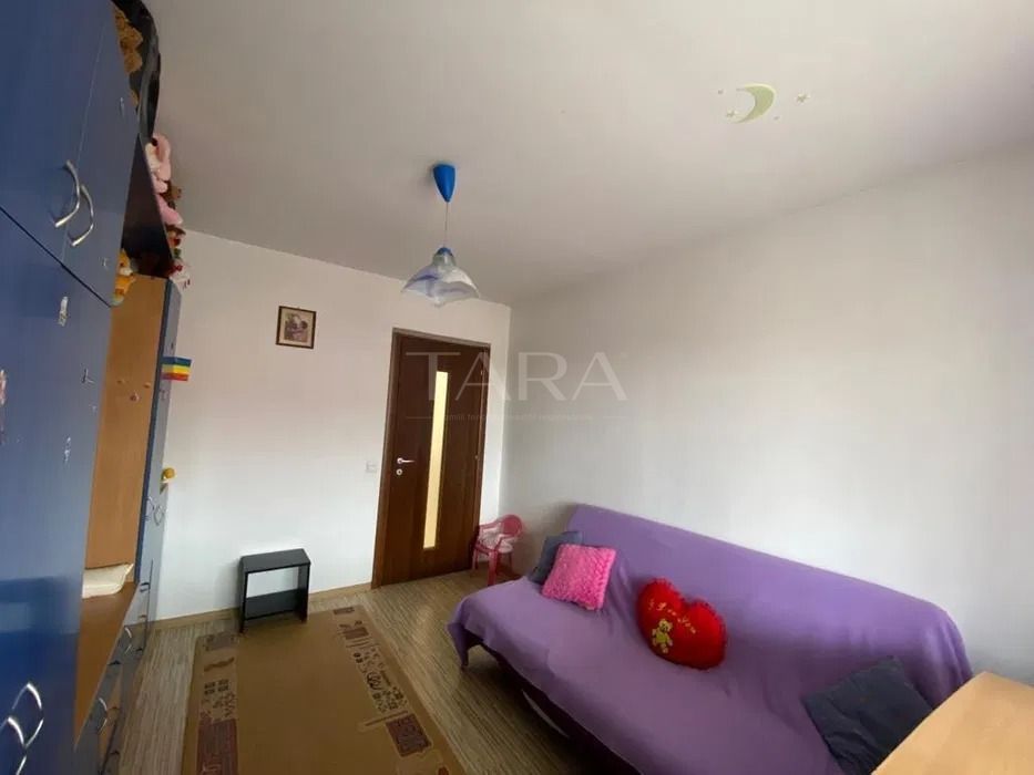 De vanzare apartament cu 3 camere de tip penthouse in Floresti! - Poză 6