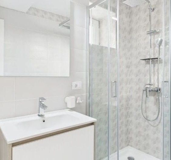 Apartament spatios I Complet renovat I  Ultracentral - Poză 10