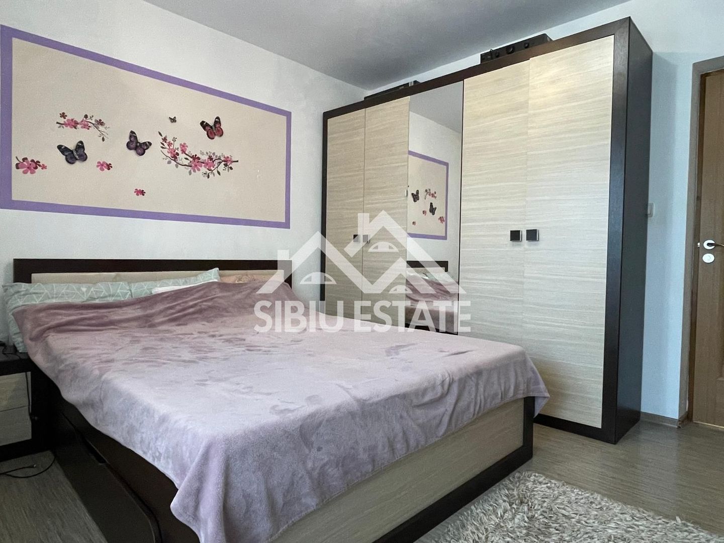 Apartament mobilat utilat 3 camere 2 balcoane–Șelimbar, Brana 123000 e - Poză 5
