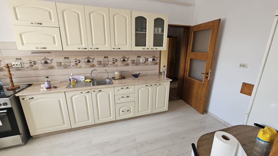 Inchiriere apartament spatios, bloc nou, garaj, Craiovei - Poză 3