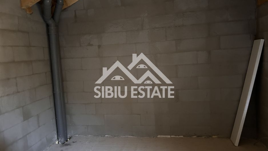 Apartament modern 2 camere, pod amenajabil, balcon,  parcare inclusa - Poză 13