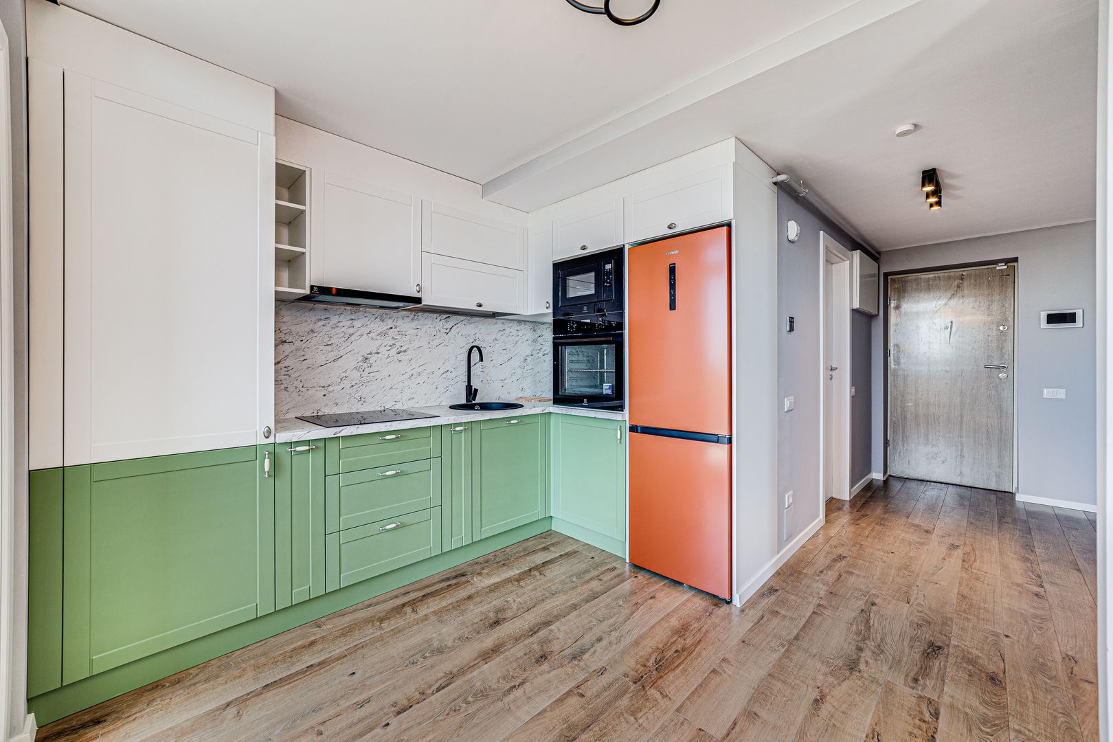 Singurul apartament NOU cu gradina proprie la ARED Comision 0 - Poză 8