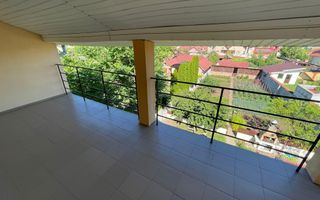 Casă cu 6 camere, teren 912 mp, garaj dublu, în zona Cetate-Schit - Poză 10