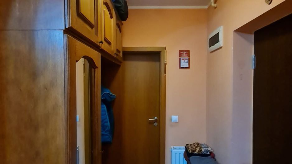 Apartament generos cu o camera - Poză 12