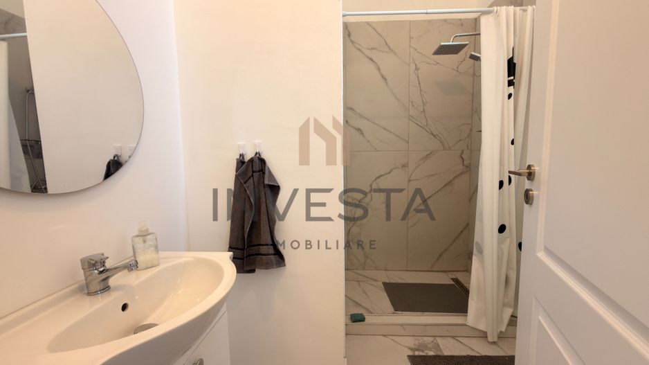 Apartament cu 3 camere si balcon, in Centru, langa Tribunal! - Poză 11
