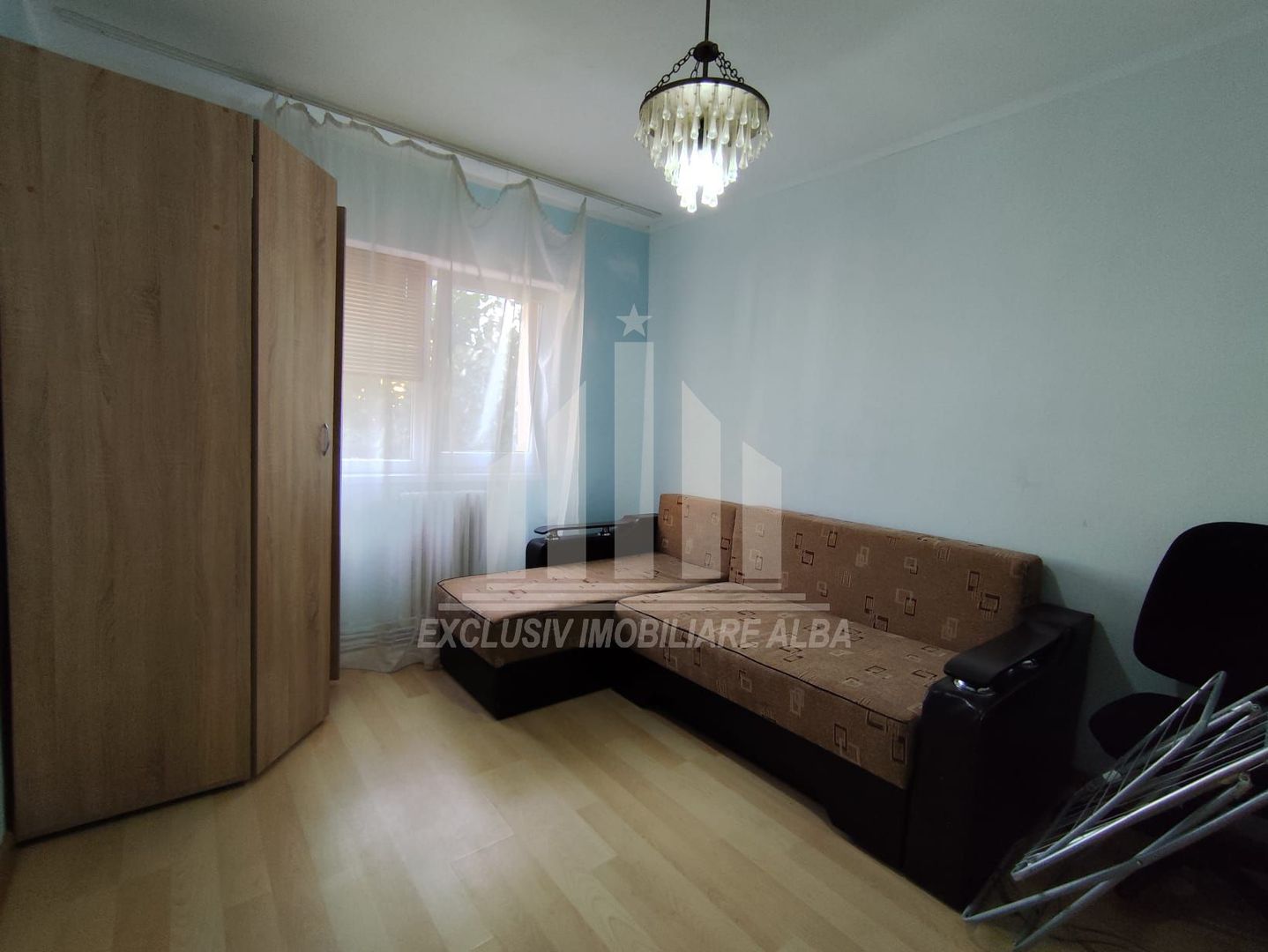 Apartament cu 3 camere de vanzare, Cetate-Mercur - Poză 5