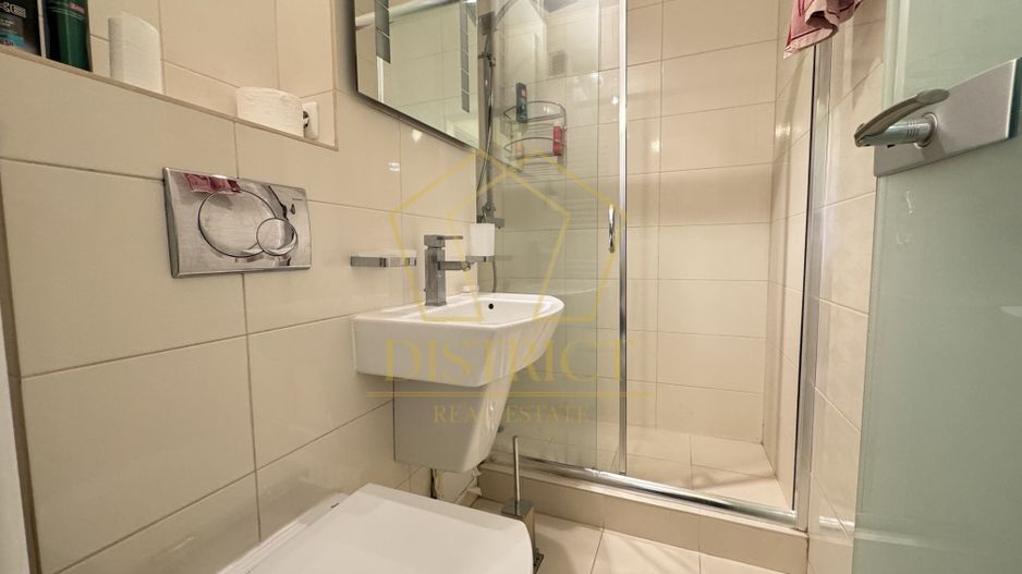 Apartament spatios cu 4 camere si garaj | Spitalul Judetean - Poză 10