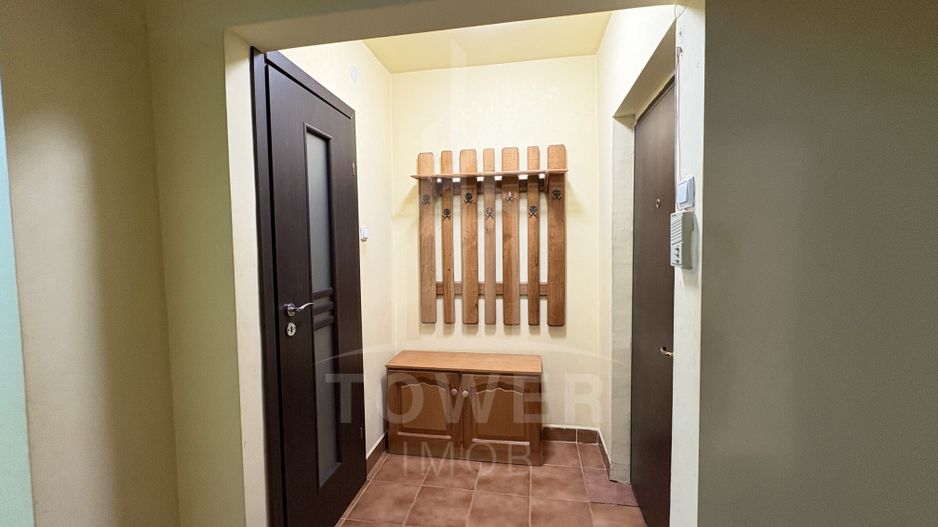 Apartament spațios cu 3 camere, 2 băi și multe avantaje - Poză 13