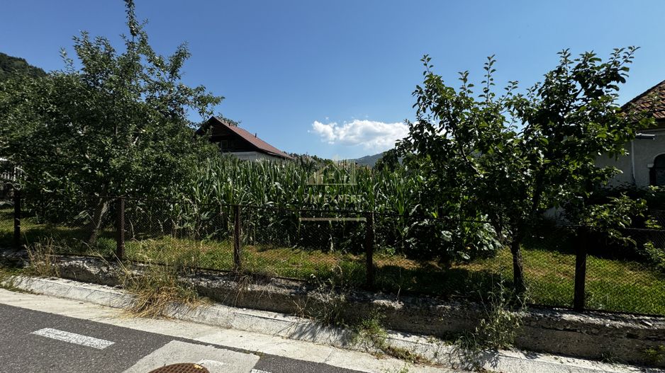 CASA 3 CAMERE, TEREN 1069 MP, COMUNA STOENESTI, ARGES - Poză 36